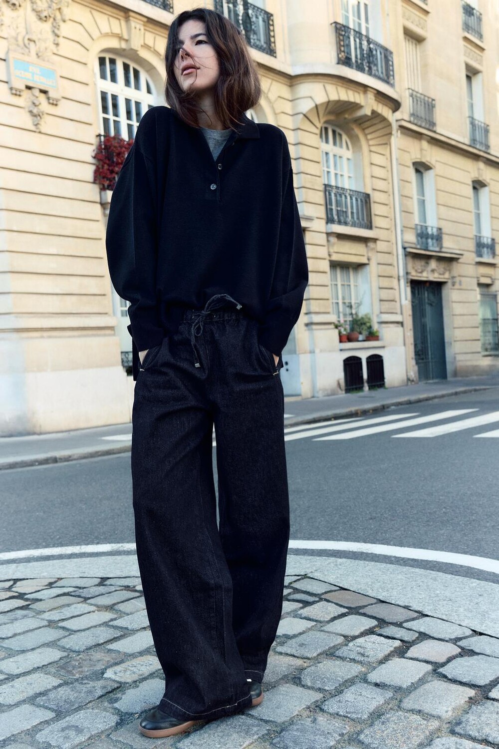 

Кожаные кроссовки ZARA, черный