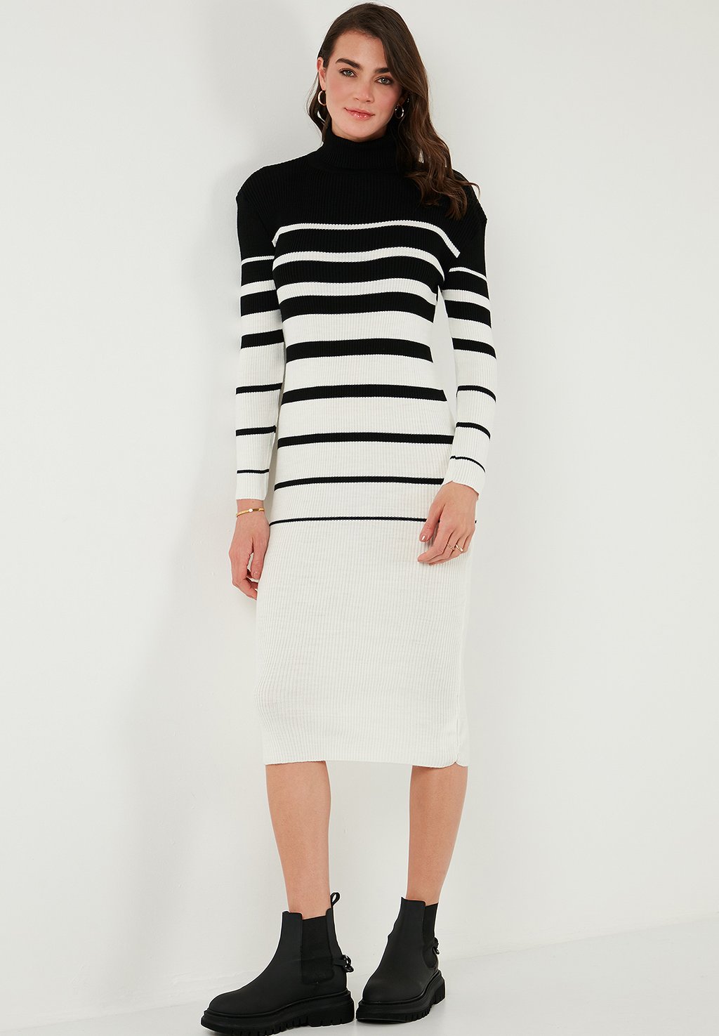 

Платье-джемпер SLIM FIT - Shift dress LELA, бежевый