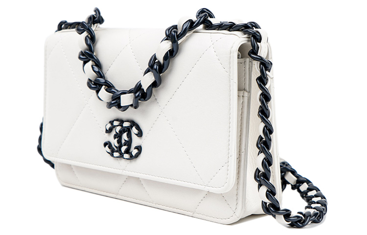 CHANEL 19BagWOC21K Зимняя коровья кожа Мини-сумка кроссбоди для женщин Белая Черная — фото 4