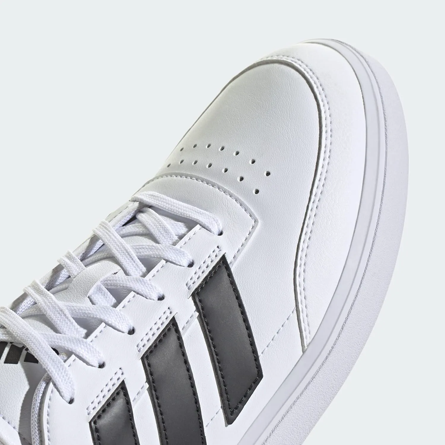 Мужские кроссовки Adidas Courtblock, белый/черный — фото 2
