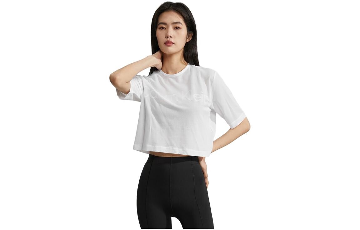 

Calvin Klein Женская футболка, цвет 110 - Moonlight white