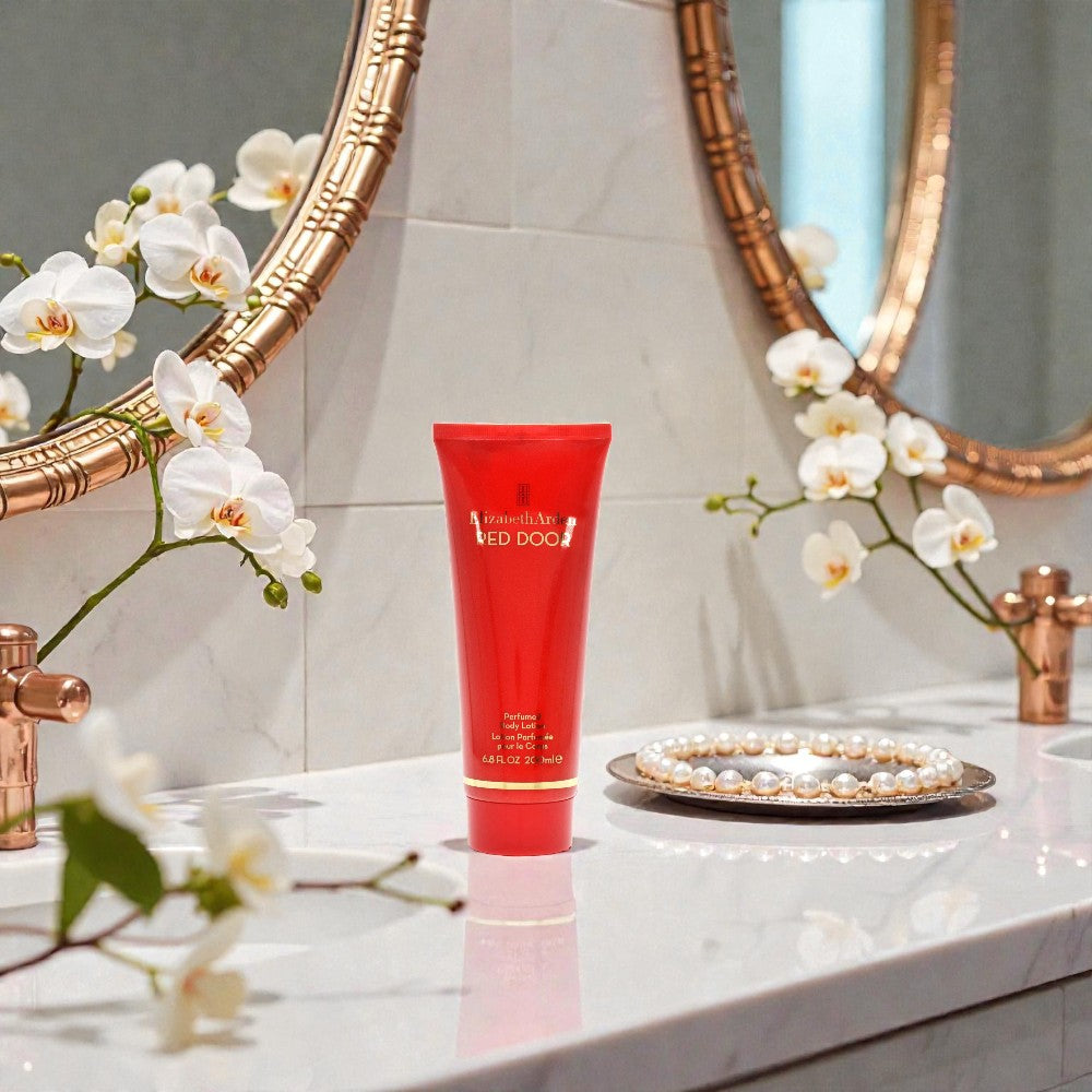 Лосьон для тела Red Door от Elizabeth Arden для женщин - 193 г (6,8 унций) — фото 2