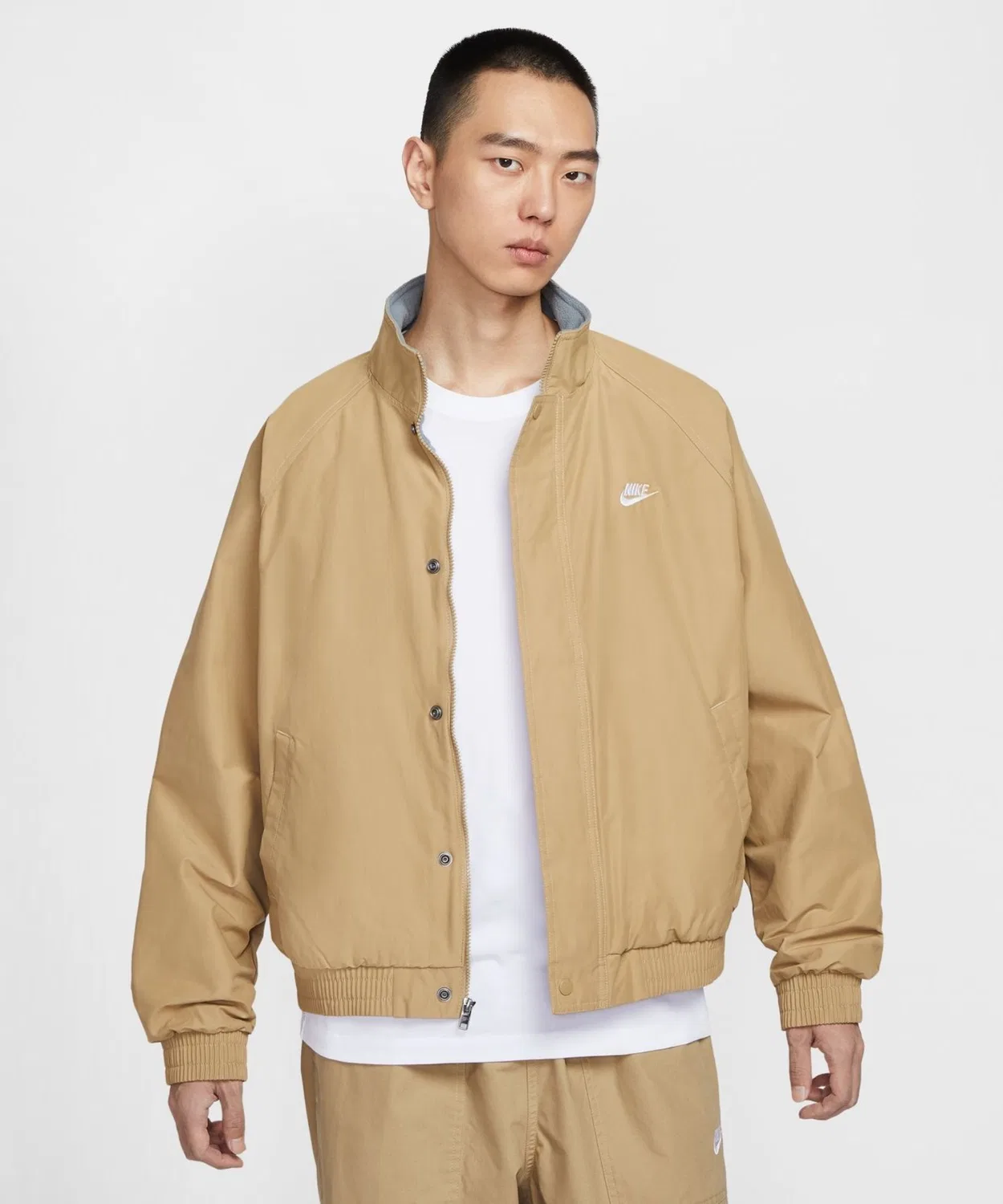 Куртка Nike Club Futura, свободная, бежевая