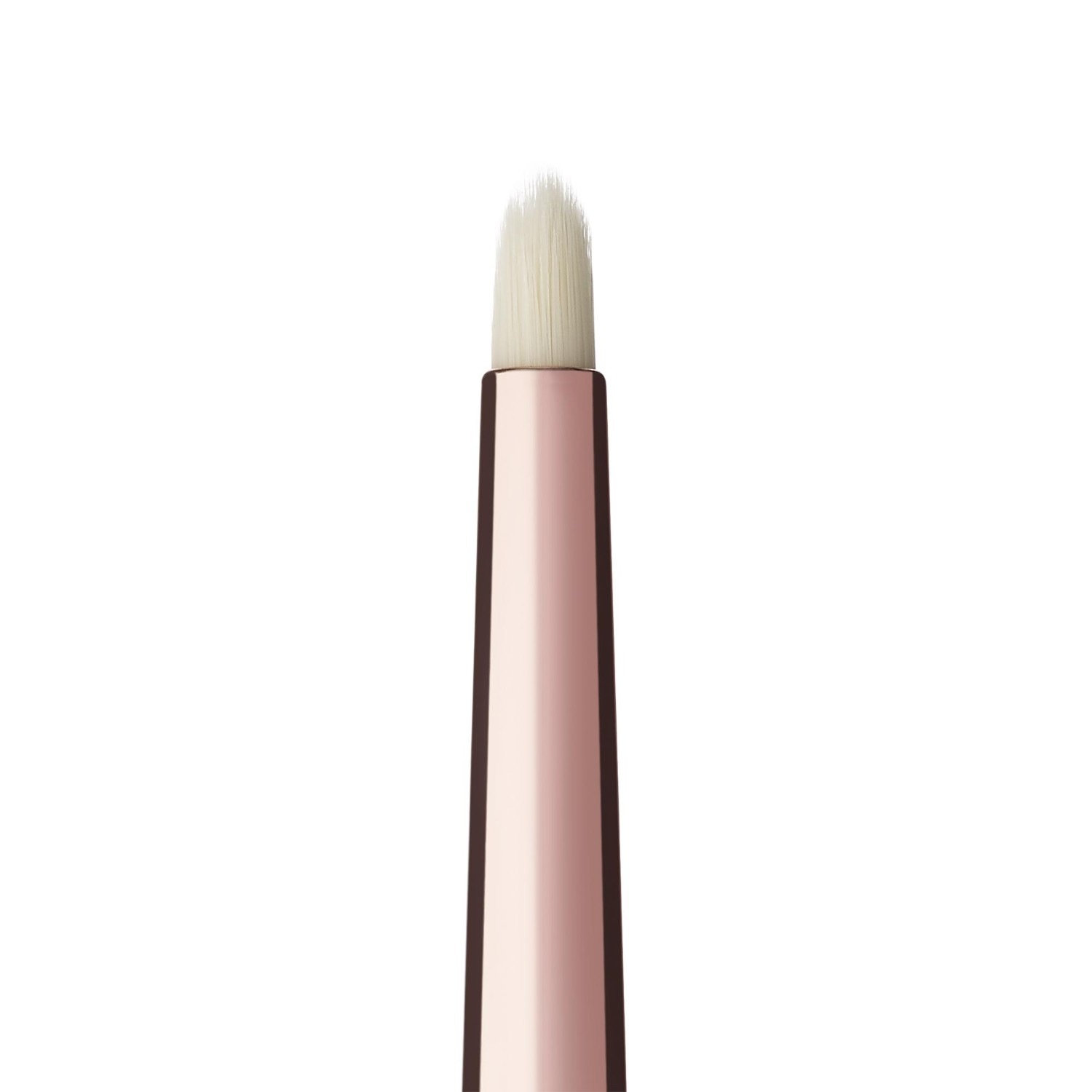 Кисть для теней eye liner brush Charlotte Tilbury, количество 1 шт. — фото 2