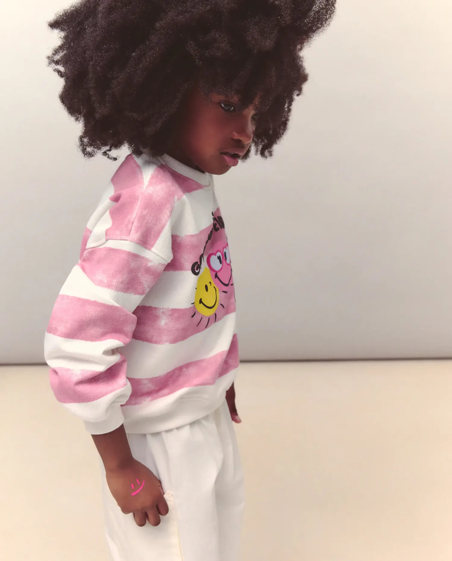 Детский свитер с позиционным принтом Kids El Corte Inglés — фото 3