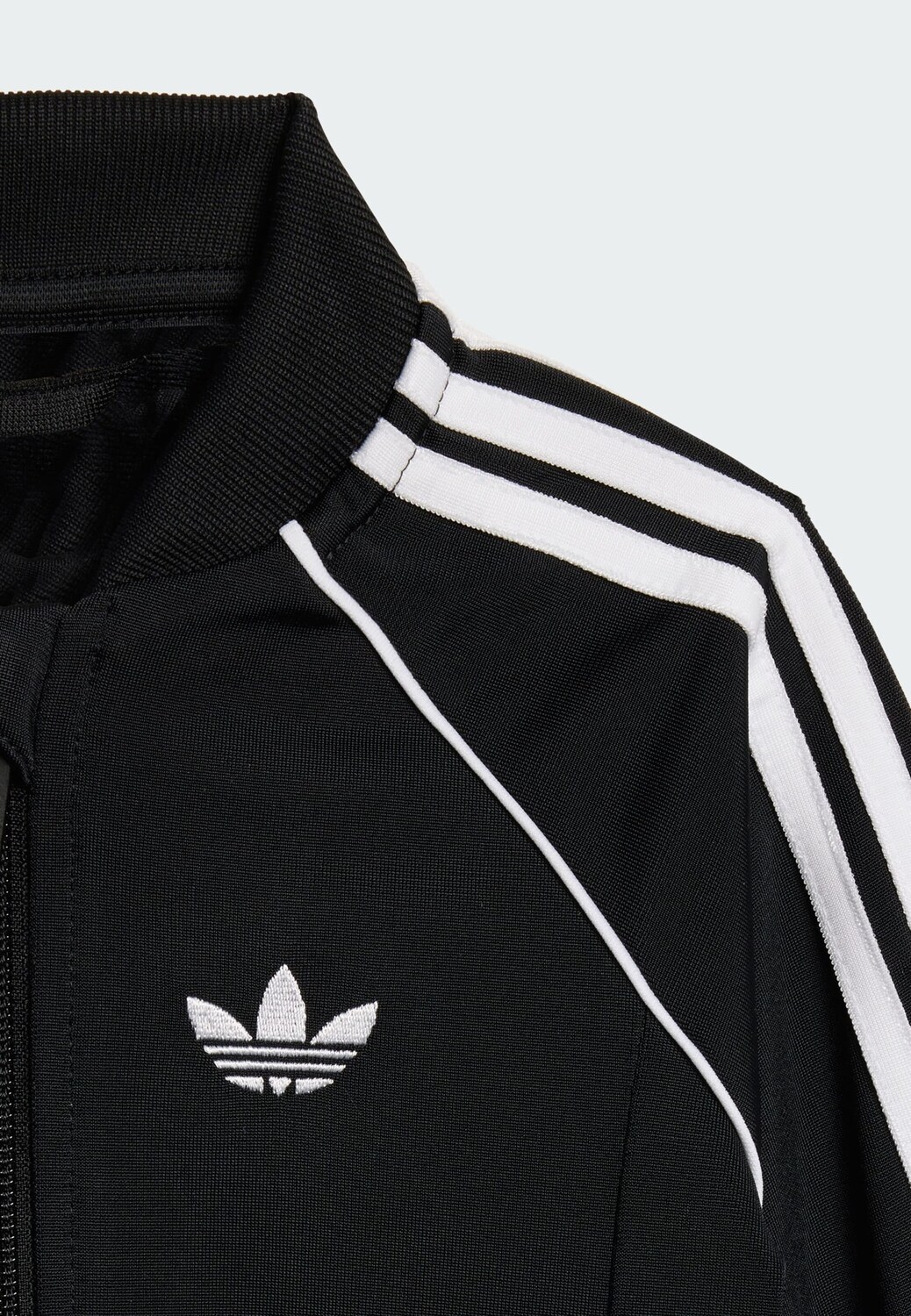 Adidas Originals Спортивный костюм 'Sst' в черном цвете — фото 4