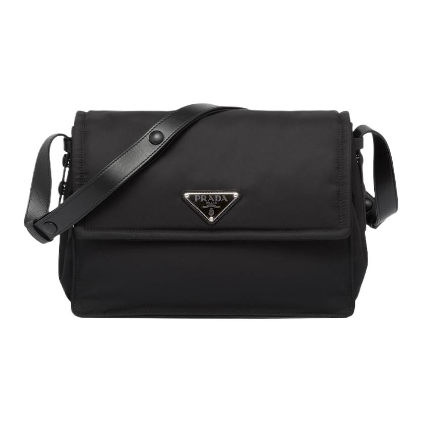 

PRADA Сумка-мессенджер Re Nylon Re Nylon Recycled Nylon с кожаными деталями, кроссбоди, через плечо, средний размер, женская, черная
