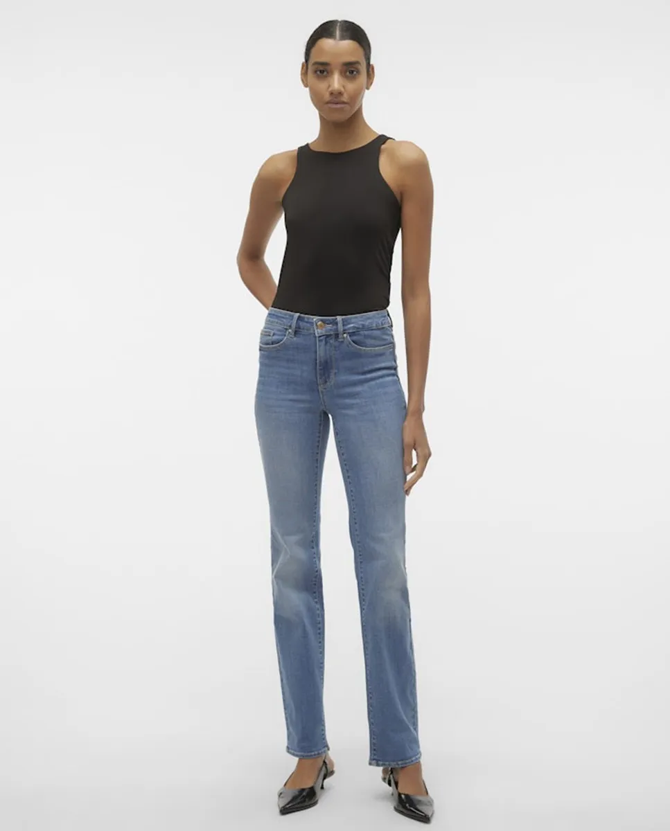 

Женские прямые джинсы с эффектом потертости Vero Moda, индиго
