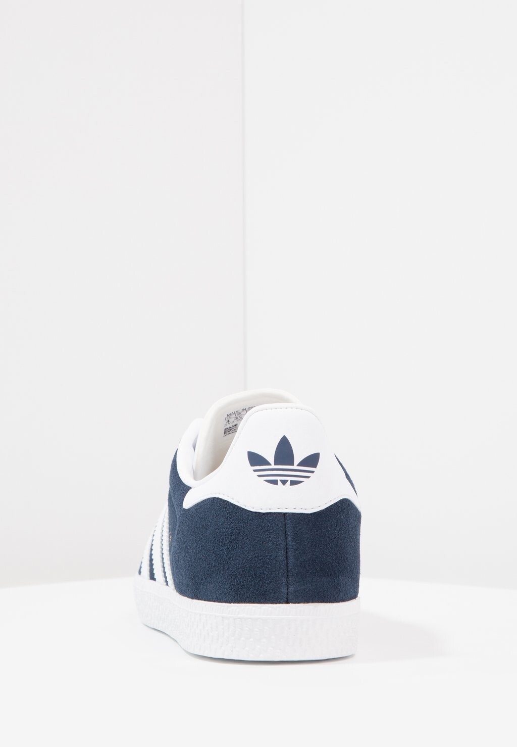 Кроссовки низкие GAZELLE UNISEX adidas Originals, цвет collegiate navy/footwear white — фото 4
