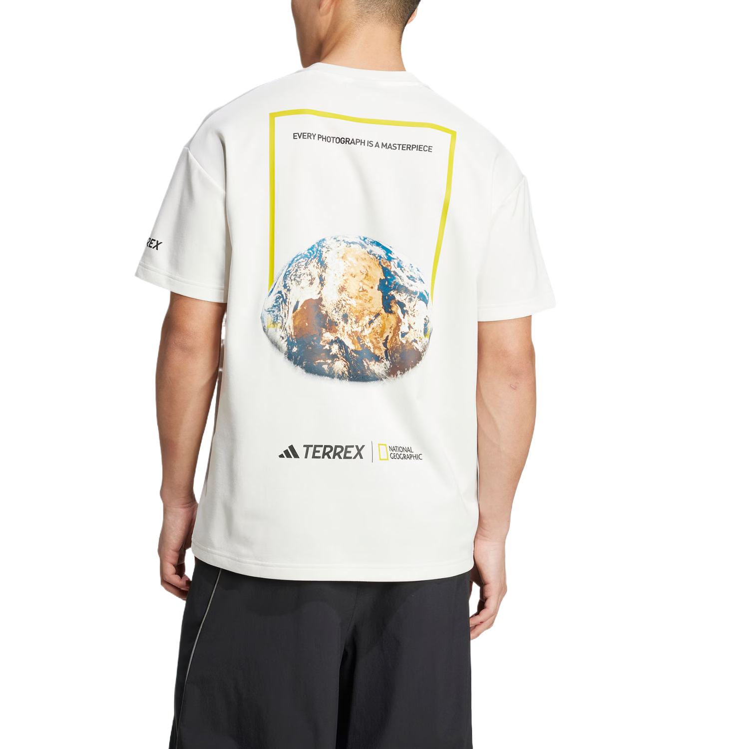 

Футболка Adidas Terrex National Geographic