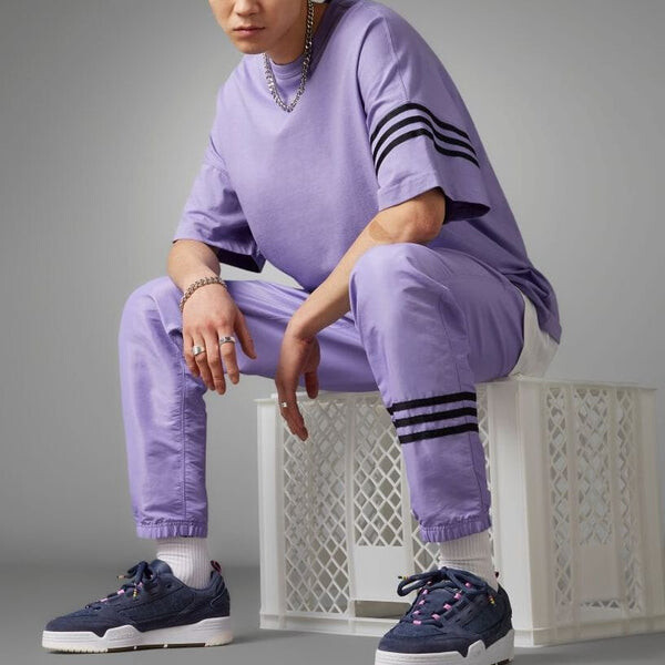 Футболка оригиналы adicolor neuclassics tee Adidas, сиреневый — фото 4