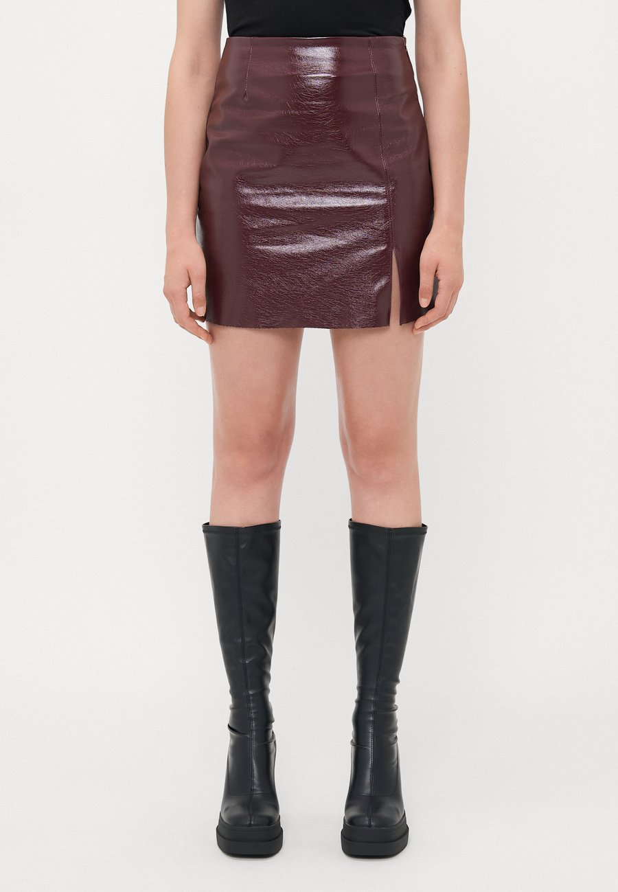 

Юбка Vero Moda Tall VMNELLY COLORED SKIRT , Winetasting/Bordeaux