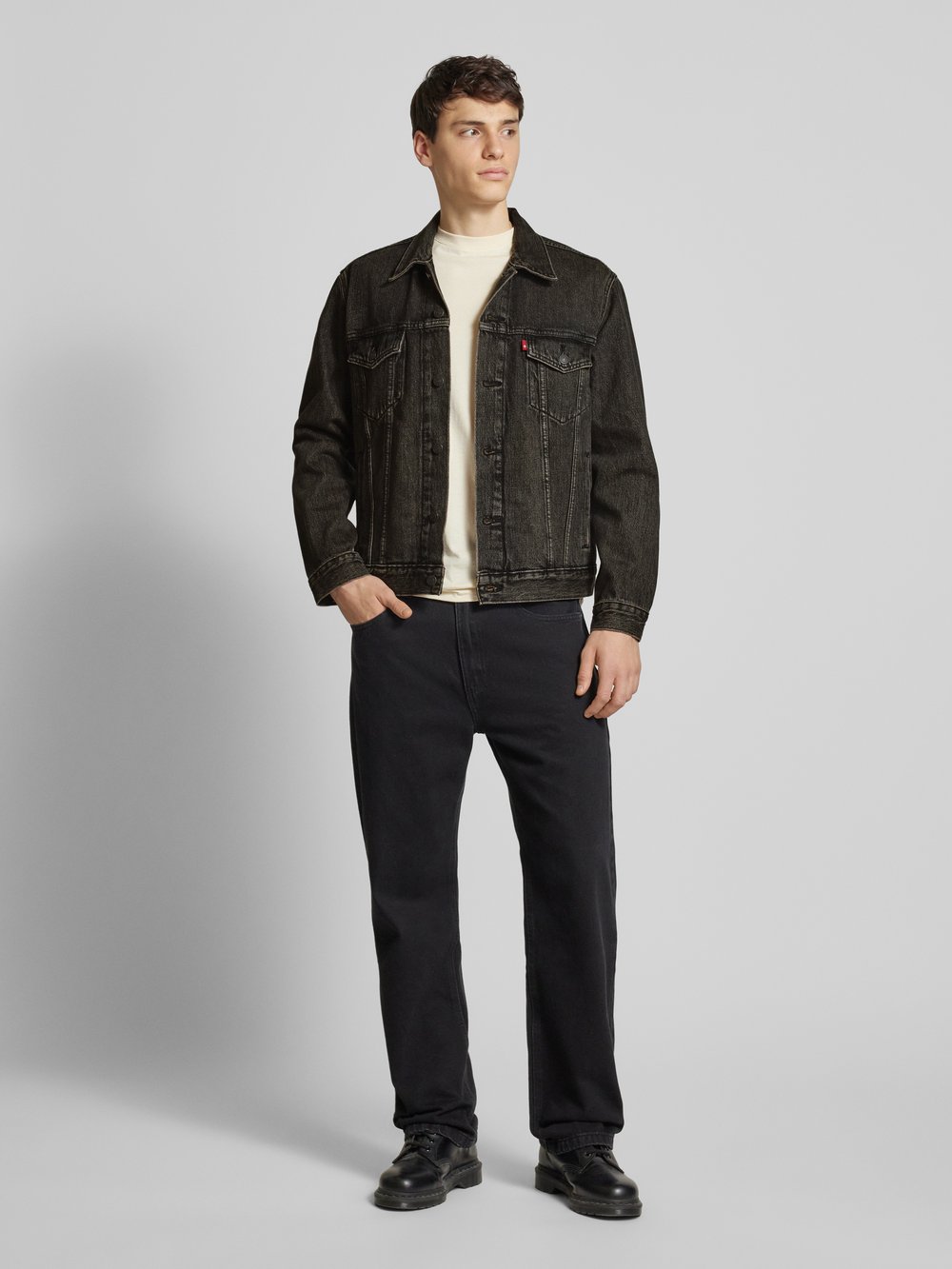 

Джинсовая куртка с нагрудными карманами Levi's, черный