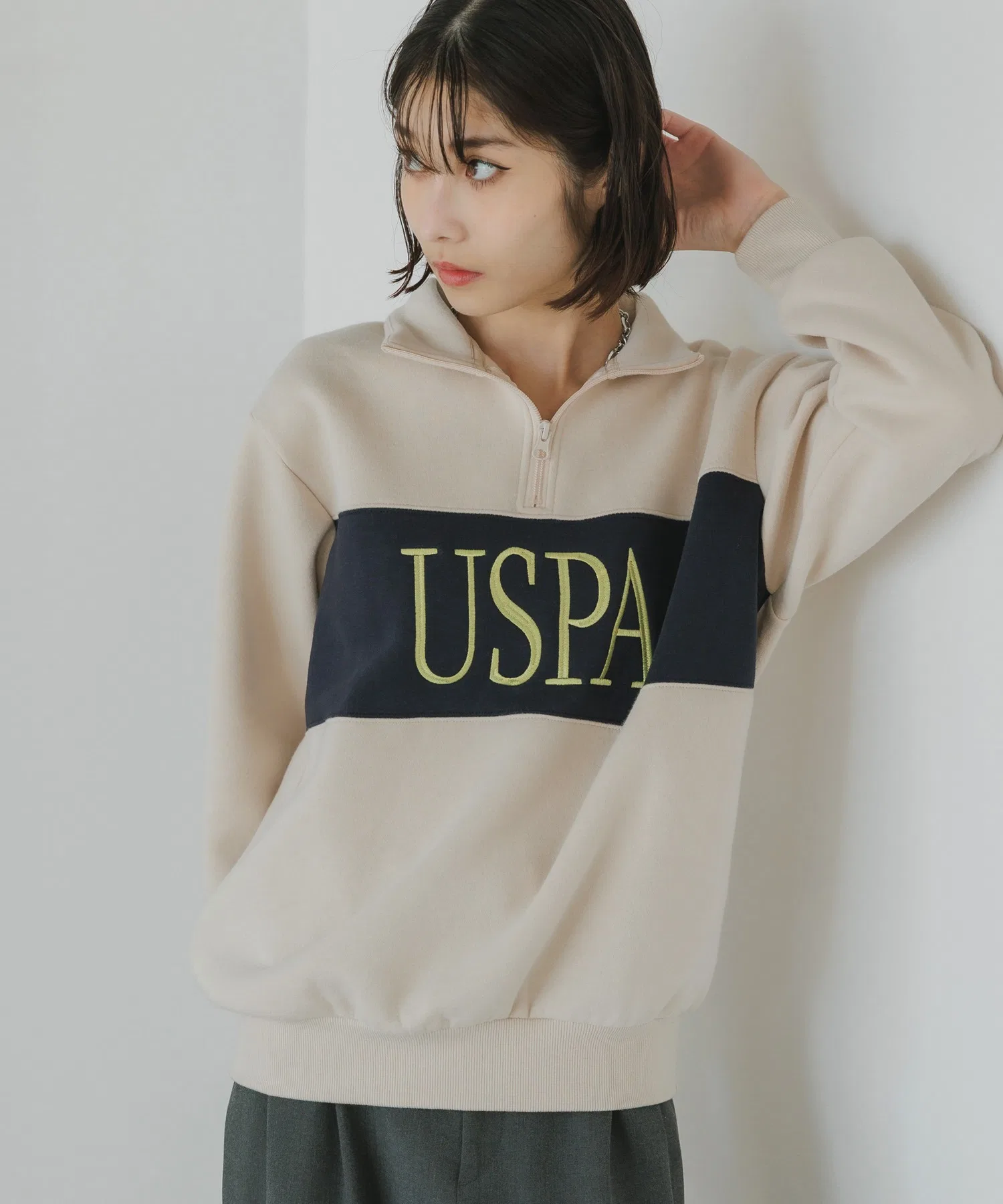 Толстовка с высоким воротником и молнией до середины груди, производства US POLO ASSN. — фото 3