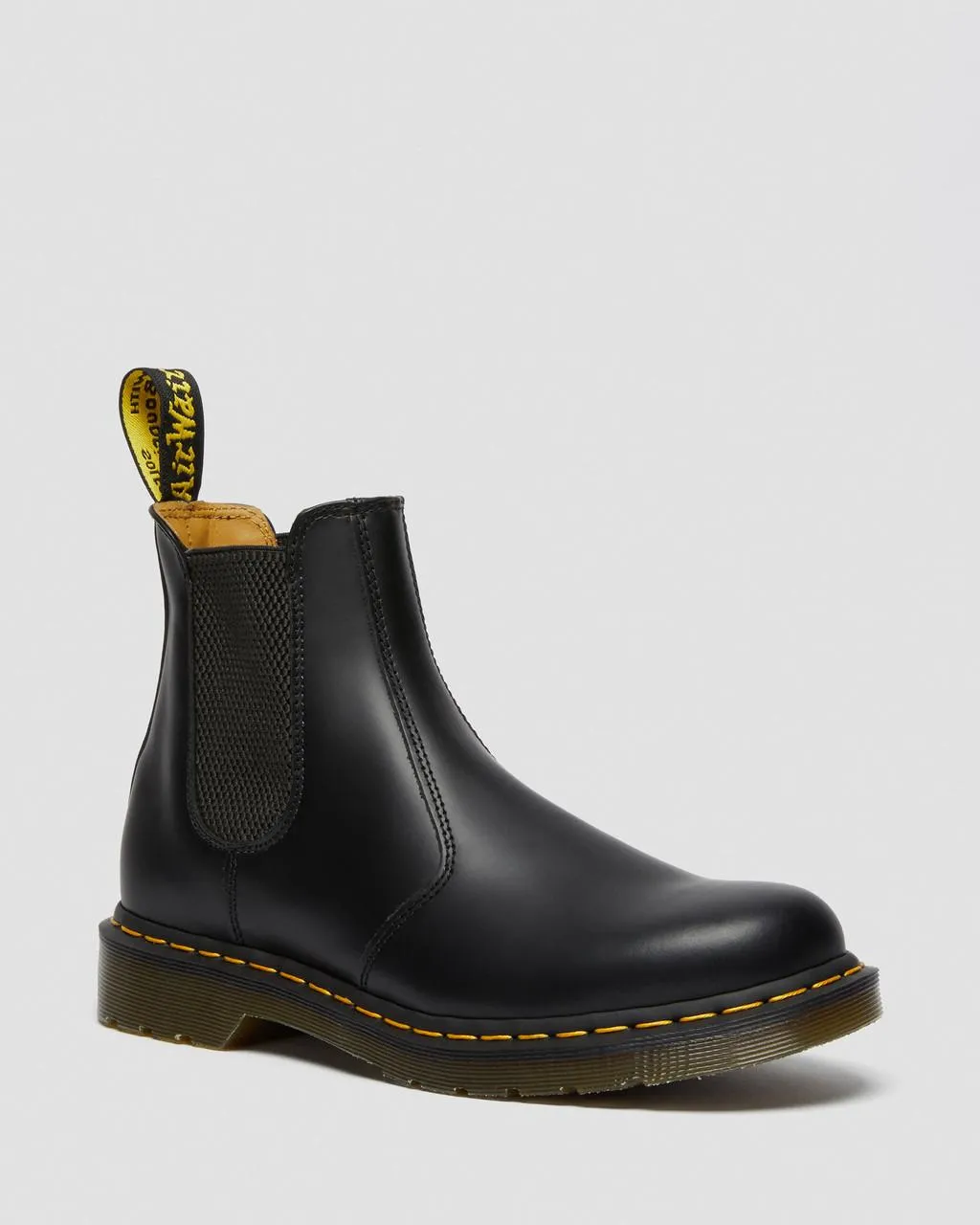 

Dr. Martens 2976 Желтые ботинки челси из гладкой кожи со строчкой, цвет Black — Smooth Leather