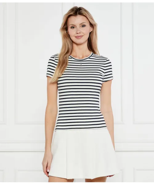 

Футболка Slim fit Tommy Jeans, белый