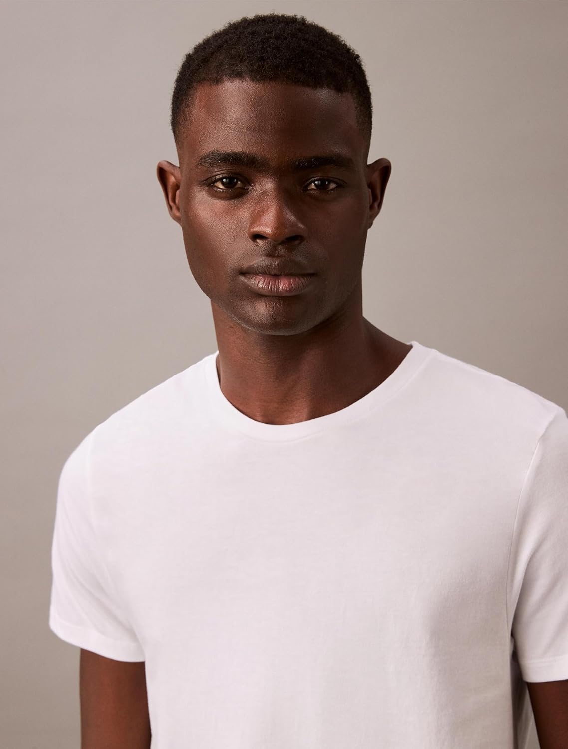 Комплект из 3 мужских классических хлопковых маек Calvin Klein, 3 White Crewneck — фото 4