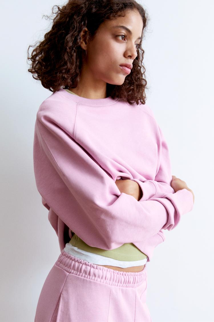 

Толстовка свободного кроя Pull And Bear, розовый