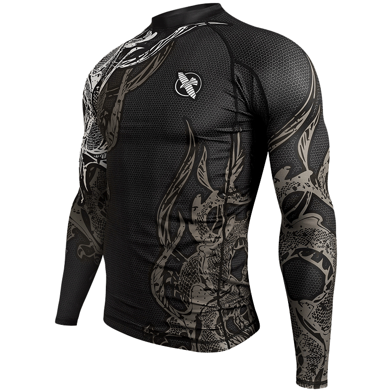 

Футболка унисекс черная HAYABUSA
