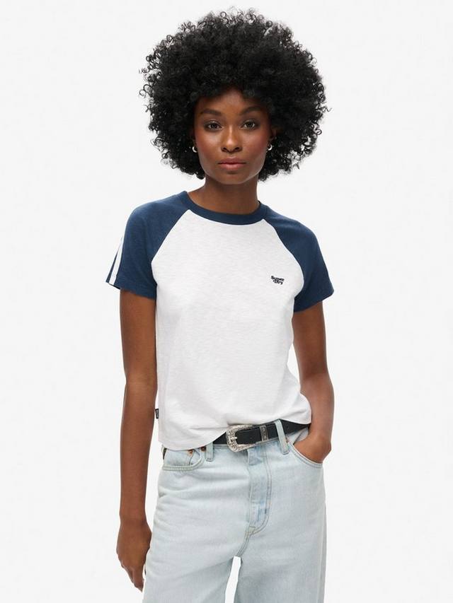 

Футболка Essential Organic Cotton Logo Retro Superdry