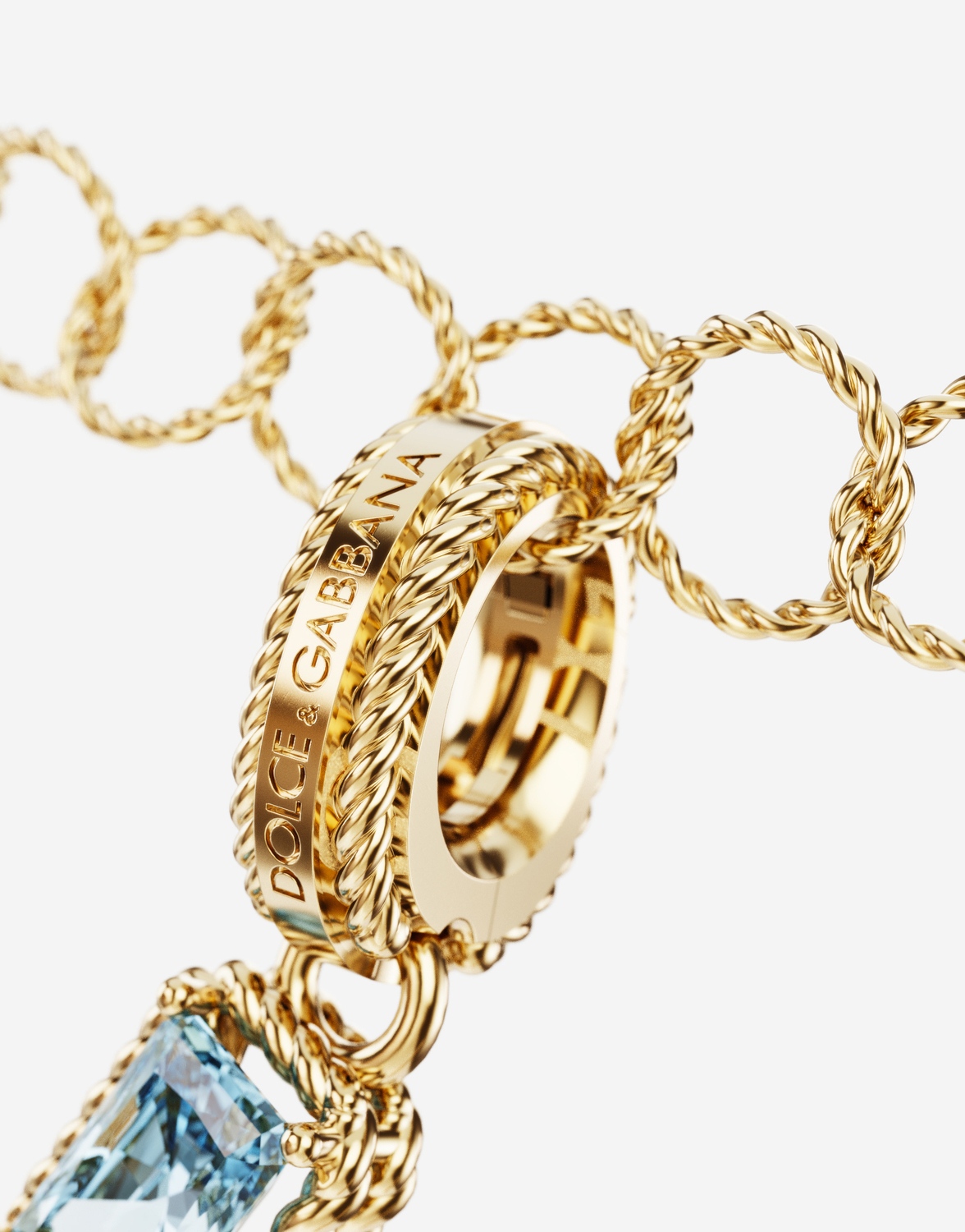 DOLCE & GABBANA Буквенный шарм U из желтого золота 18 карат с многоцветными драгоценными камнями — фото 3