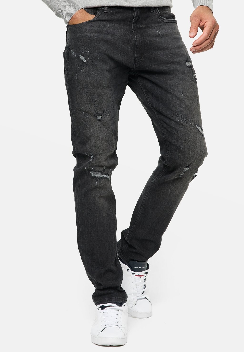 

Джинсы прямого кроя INSMALINOS INDICODE JEANS, черный
