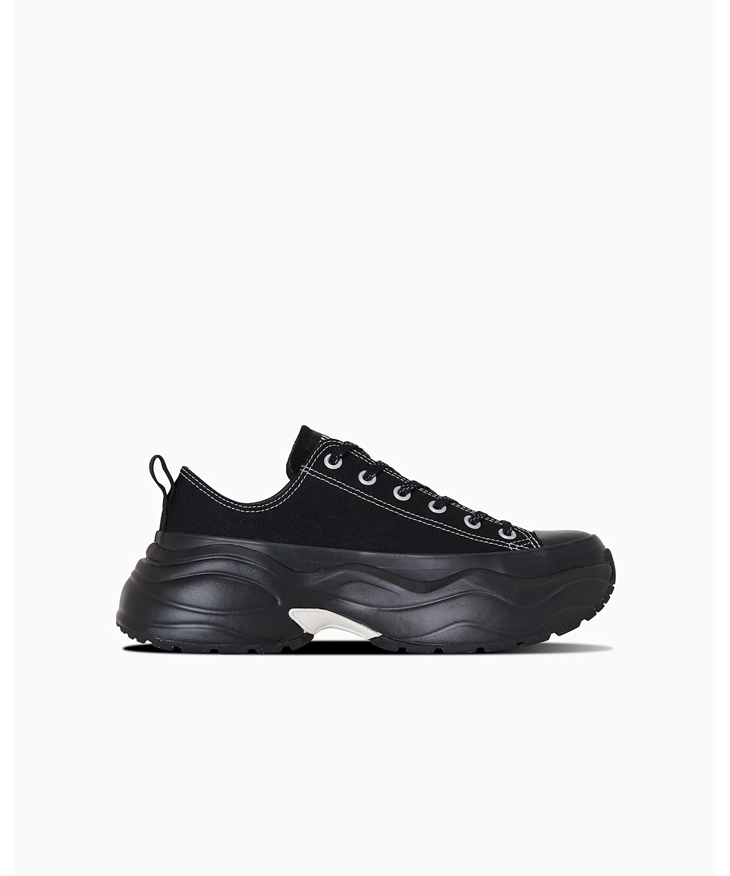 Мужские и женские кроссовки Converse ALL STAR (R) SURGETRAINER OX — фото 3