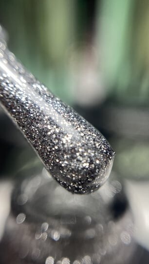 Гипоаллергенный гибридный лак для ногтей, Luxe Silver G008, 7мл Cosmetics Zone — фото 2