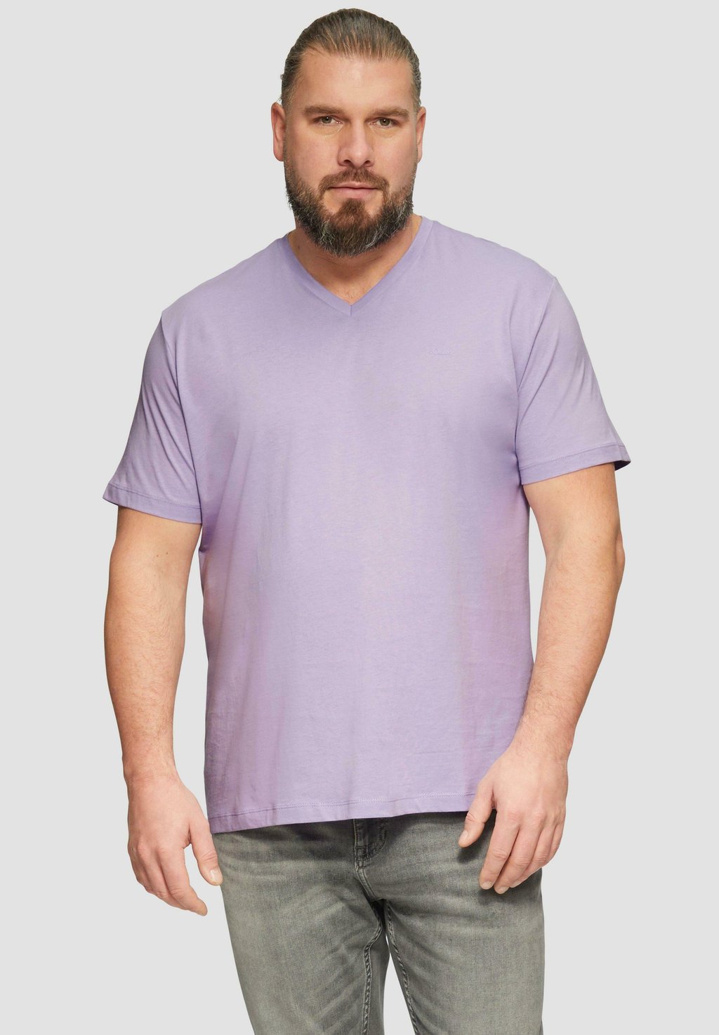 

Базовая футболка MIT V-AUSSCHNITT s.Oliver, фиолетовый