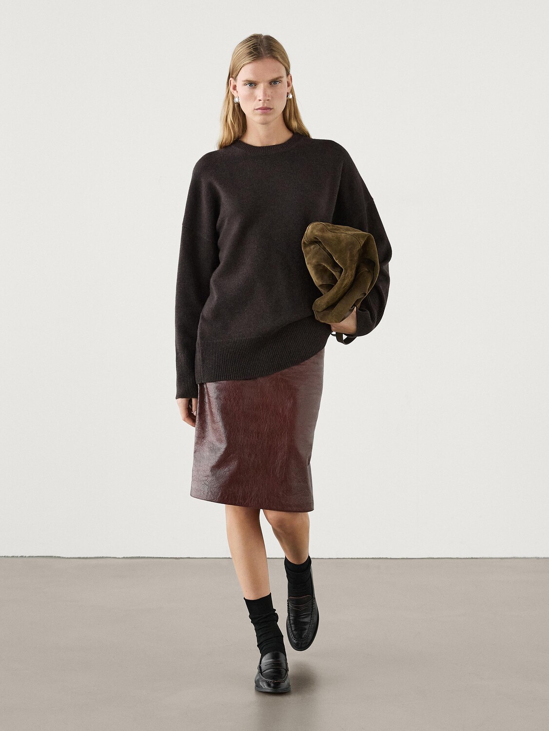 

Юбка из потрескавшейся кожи наппа Massimo Dutti, красный
