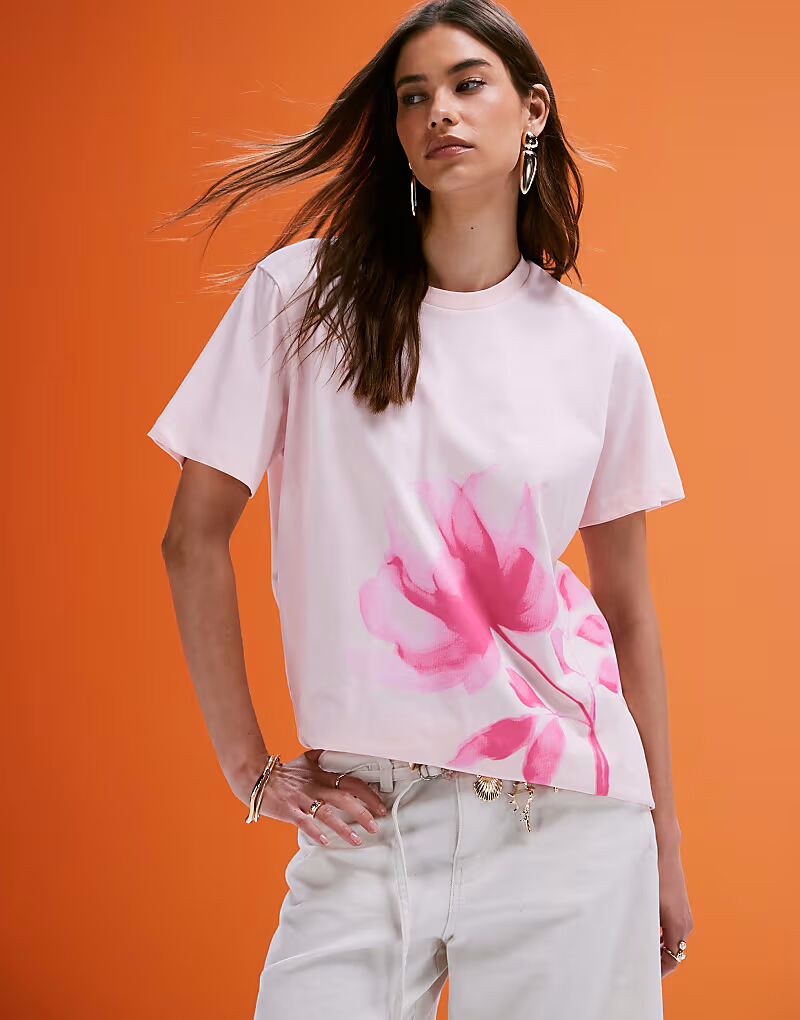 

Футболка оверсайз ASOS DESIGN с принтом розовой розы