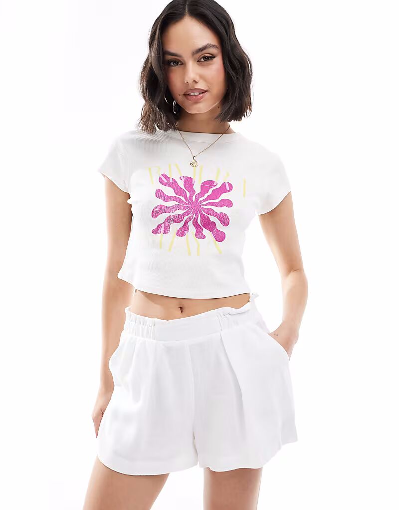 

Шорты ASOS DESIGN из льна белого цвета