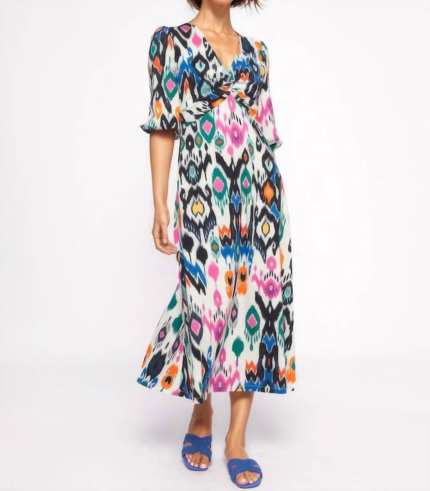 

Платье-миди Carolina Ikat Print в белом цвете Multi Vilagallo