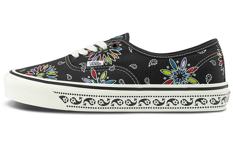 

Кроссовки Vans Authentic 44 DX Multicolor Paisley