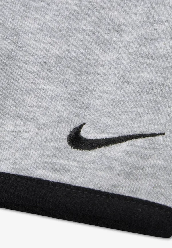 Технологичный спортивный костюм унисекс Nike Sportswear, Black — фото 3