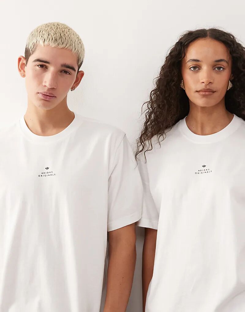 Футболка с микрологотипом adidas Originals белого цвета — фото 3
