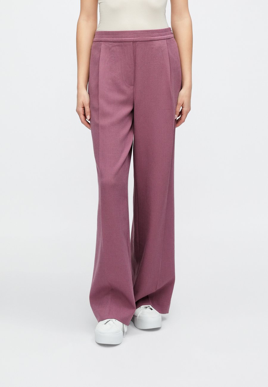 

Брюки YAS YASTILDA PANT, Renaissance Rose/Dark Purple