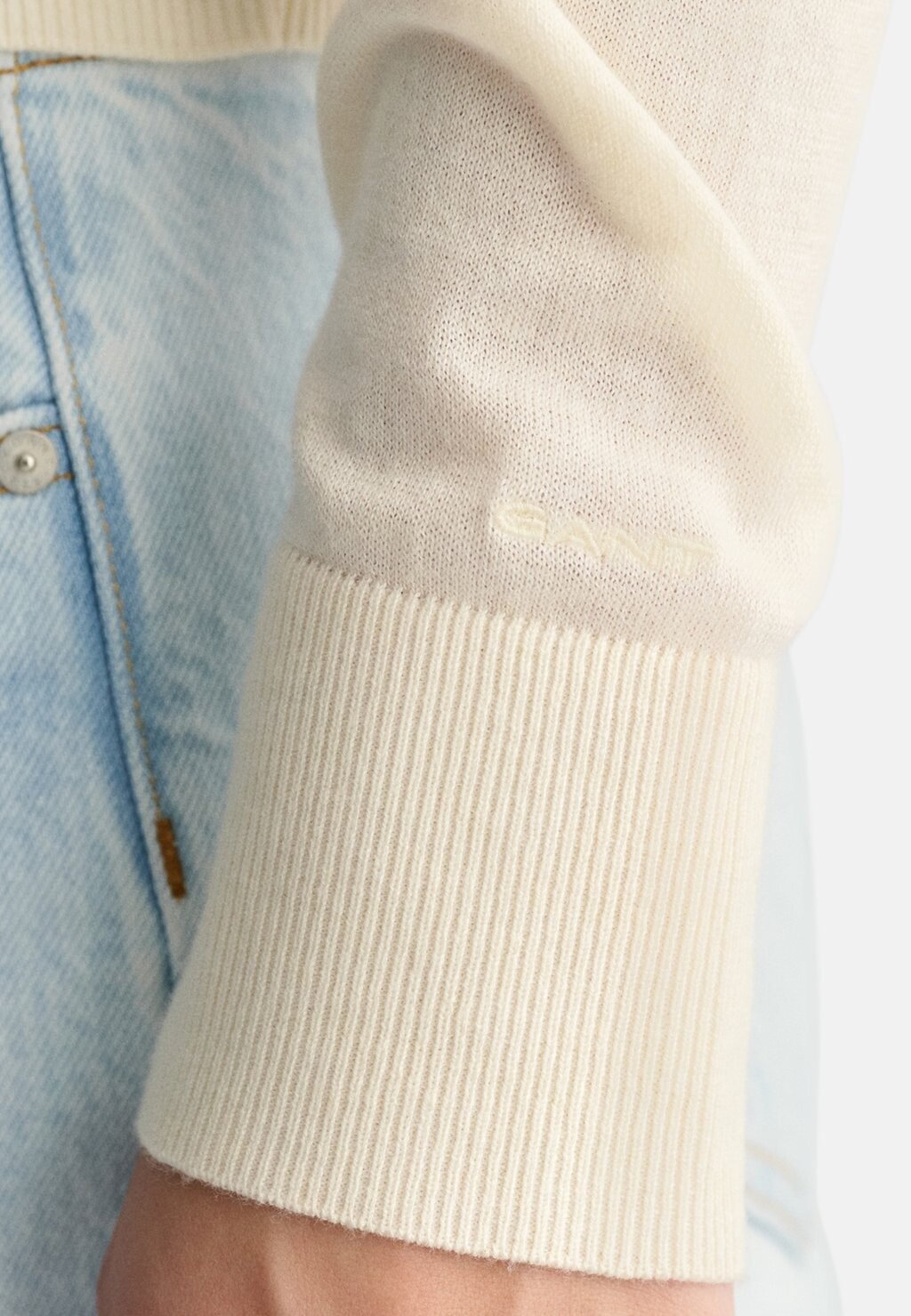 

Джемпер FINE CREW NECK GANT, кремовый