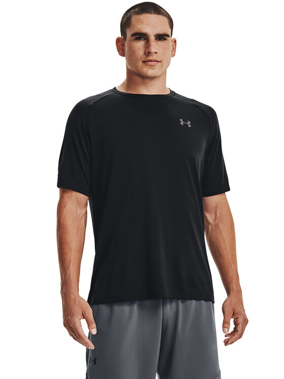 

Футболка стандартного кроя Under Armour, черный