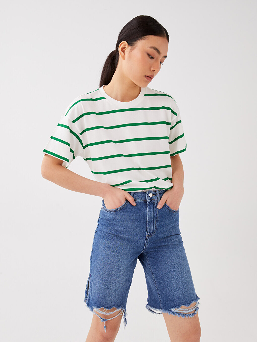 

Женские джинсовые шорты стандартного кроя с высокой талией LCW Jeans