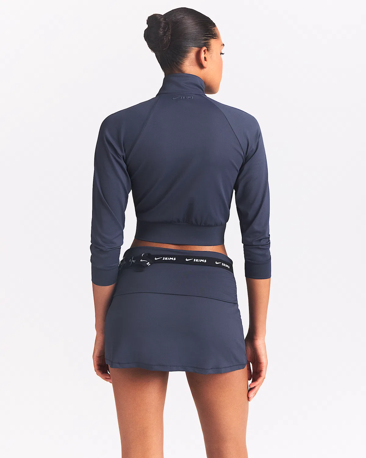 Женская трековая куртка NikeSKIMS Airy, NSKM Deep Royal — фото 2