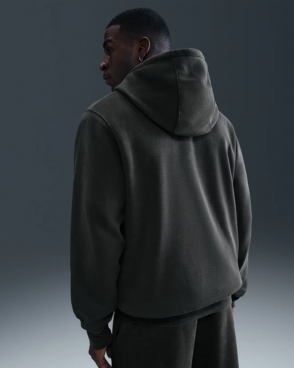 Мужская флисовая худи Nike Sportswear Club с эффектом состаривания, Anthracite/Anthracite — фото 2