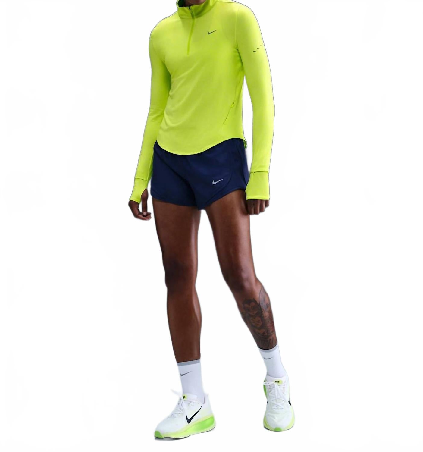 

Nike Женская футболка с длинными рукавами Swift Dri-Fit неоново-зеленого цвета