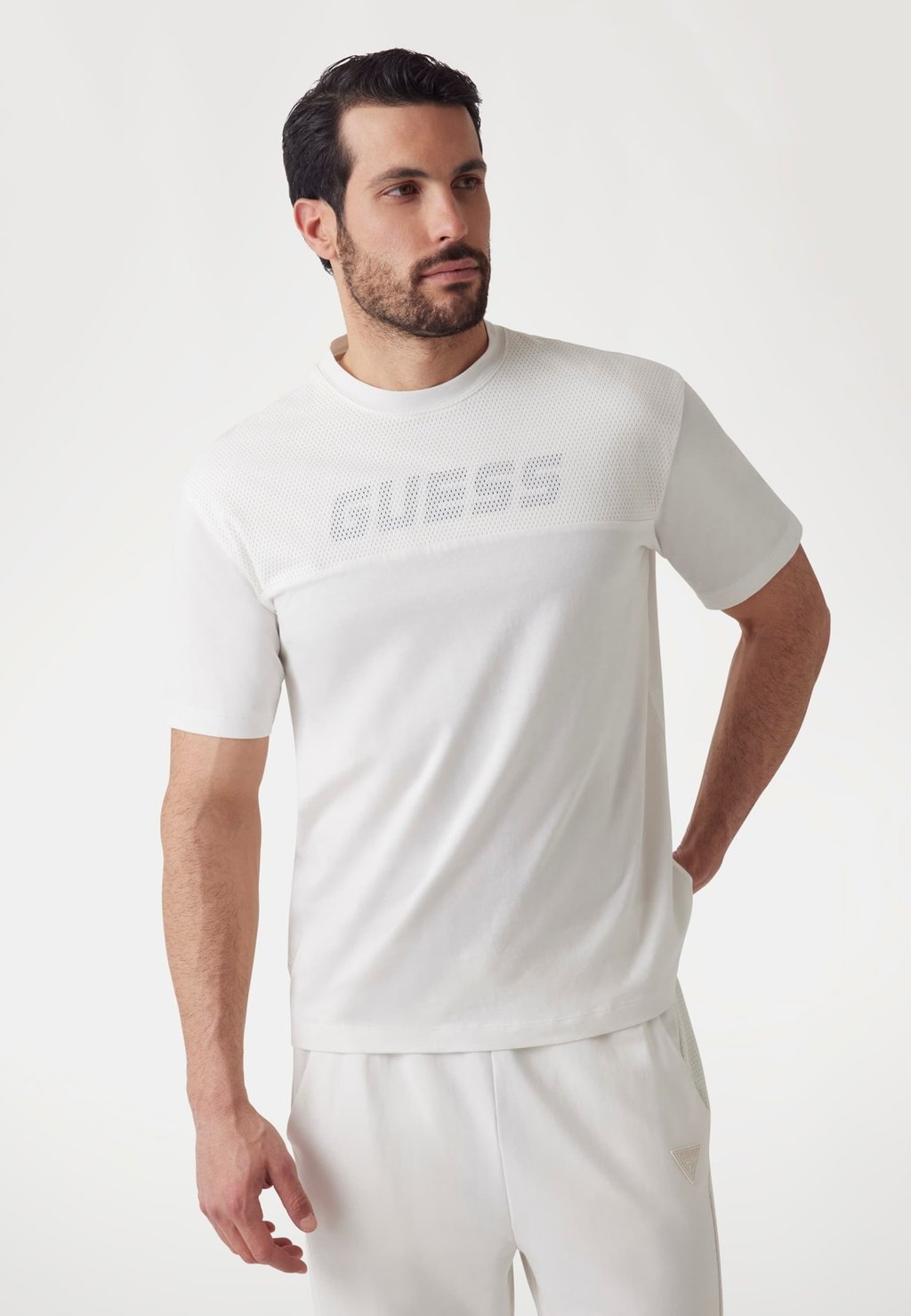 

Футболка с принтом LOGO Guess, белый