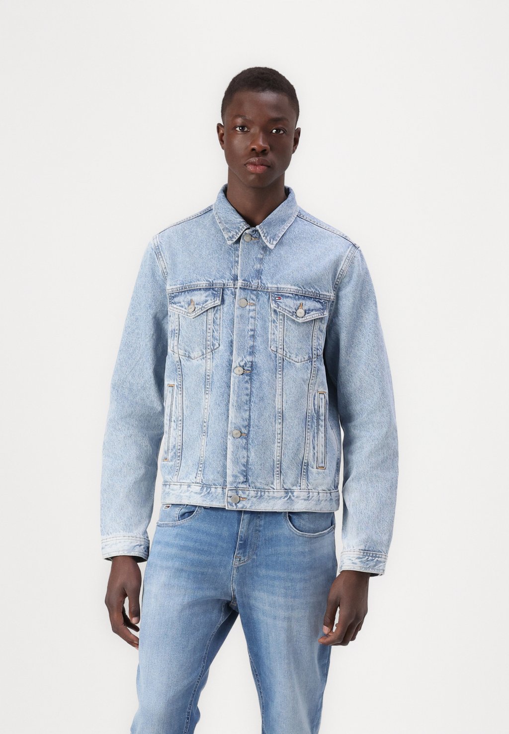

Джинсовая куртка REGULAR TRUCKER Tommy Hilfiger, деним