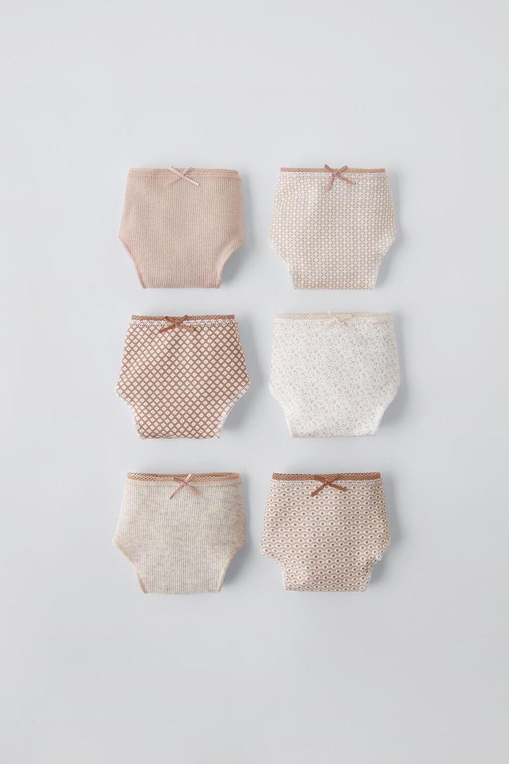 

6-14 лет/набор из шести печатных трусов ZARA, кэмел