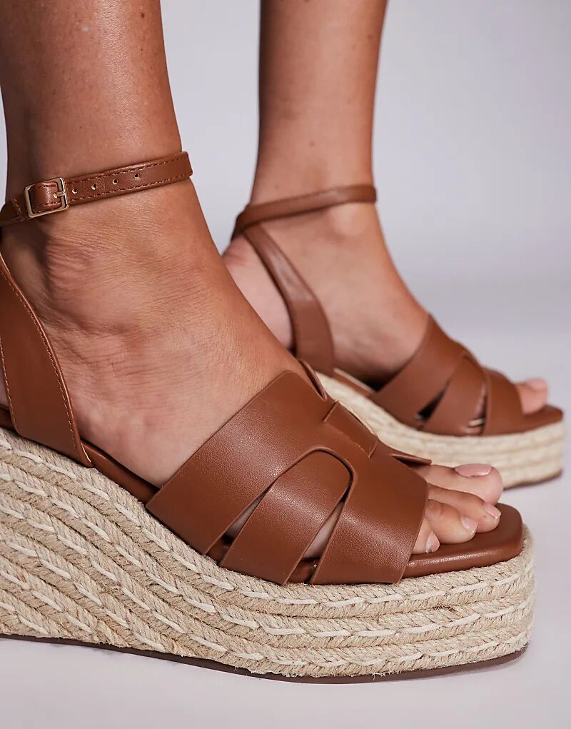 Босоножки на танкетке SIMMI Shoes Bellamy бежевого цвета — фото 4