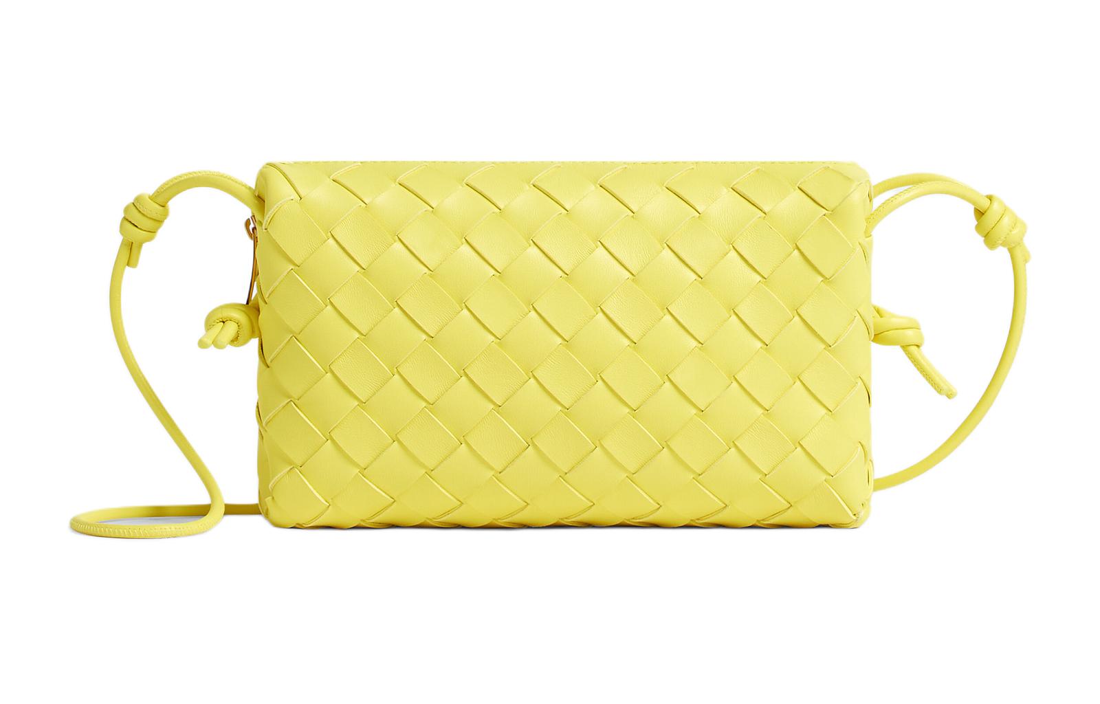 

Bottega Veneta Желтая мини-сумка через плечо из овчины для женщин