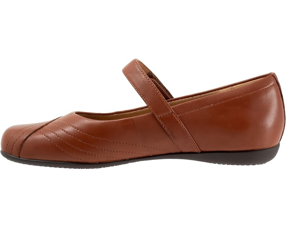 Туфли на плоской подошве Trotters Sherese, цвет Luggage — фото 4