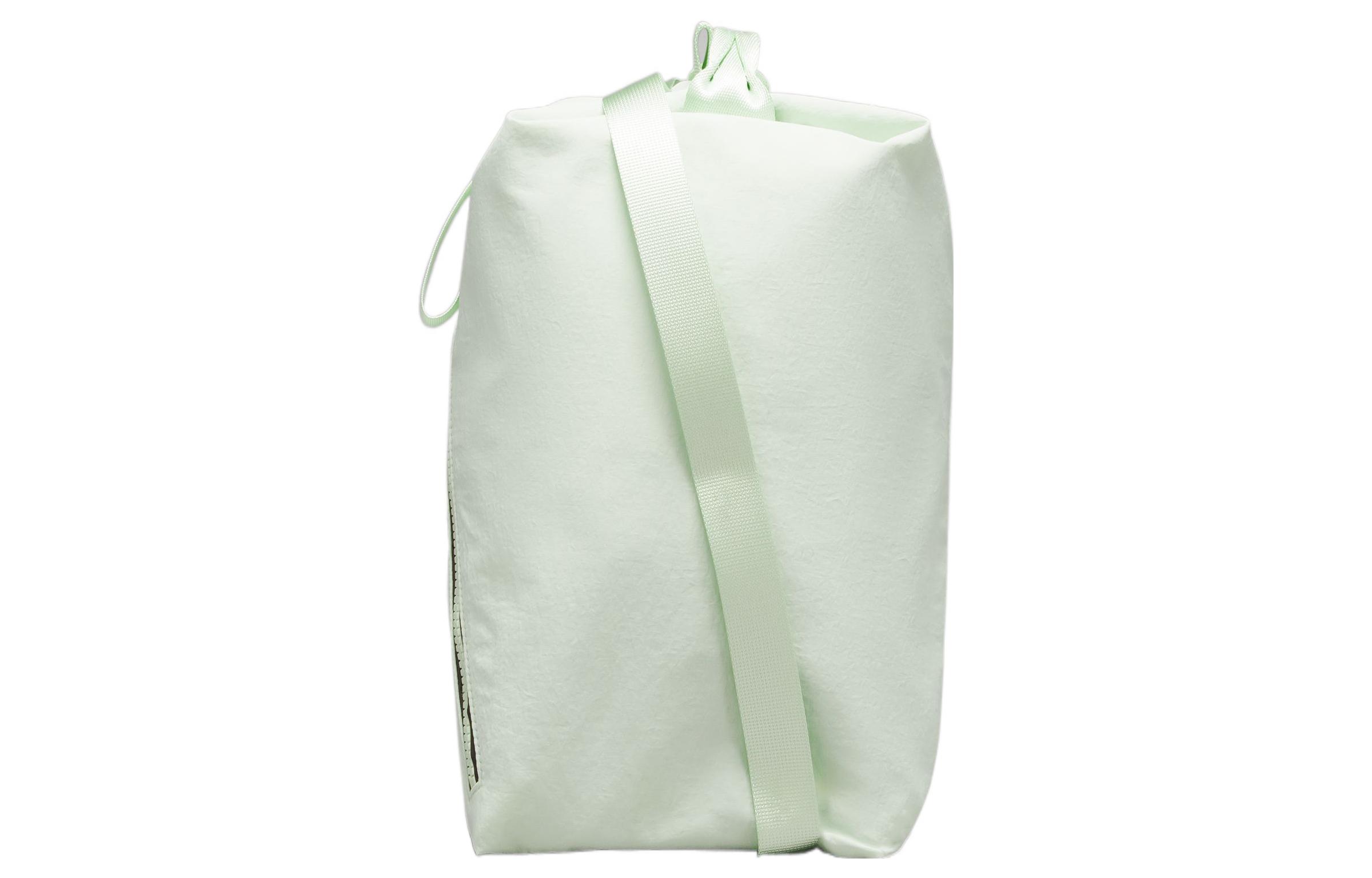 

Lululemon Сумка через плечо